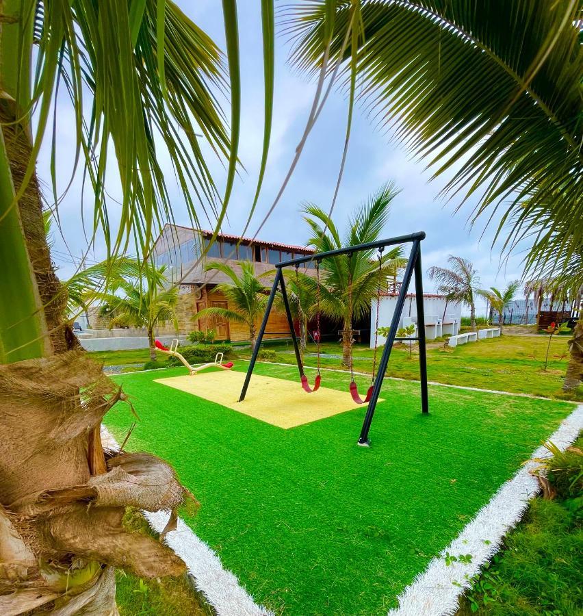 ホテル Hostal Tropicoco プラヤス エクステリア 写真